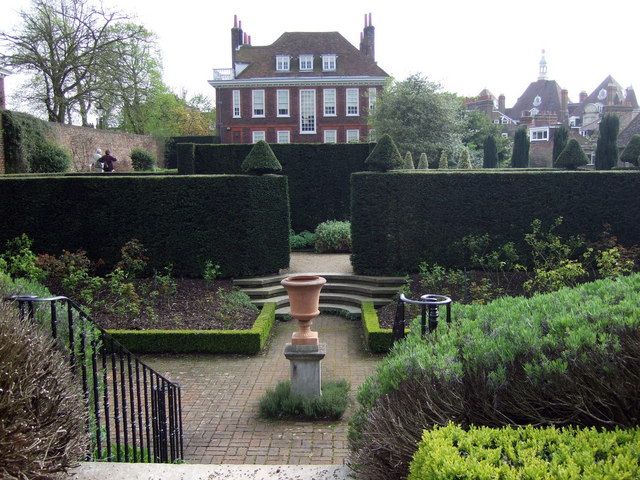 Fenton House, Hampstead Grove